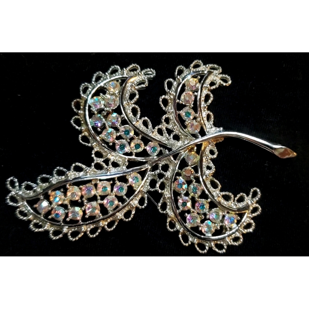 Silver Leaf Shiny Brooch Vintage by Emmons.